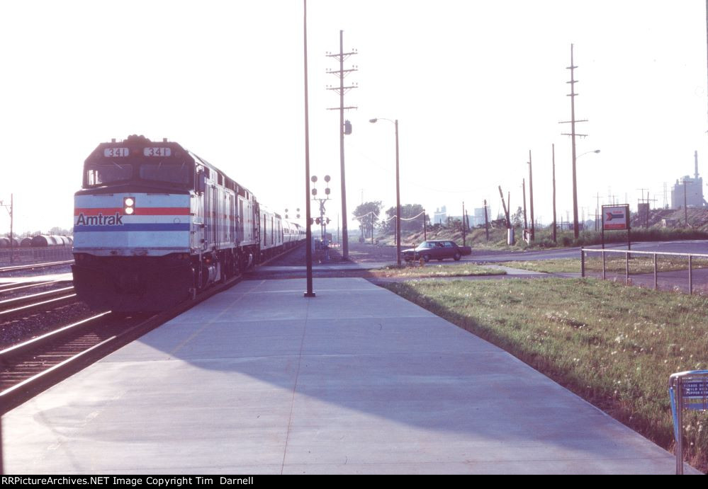 AMTK 341 arrives on the Lake Shore Ltd. 48/448